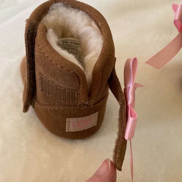 Ugg Baby Booties - Picture 5 of 7